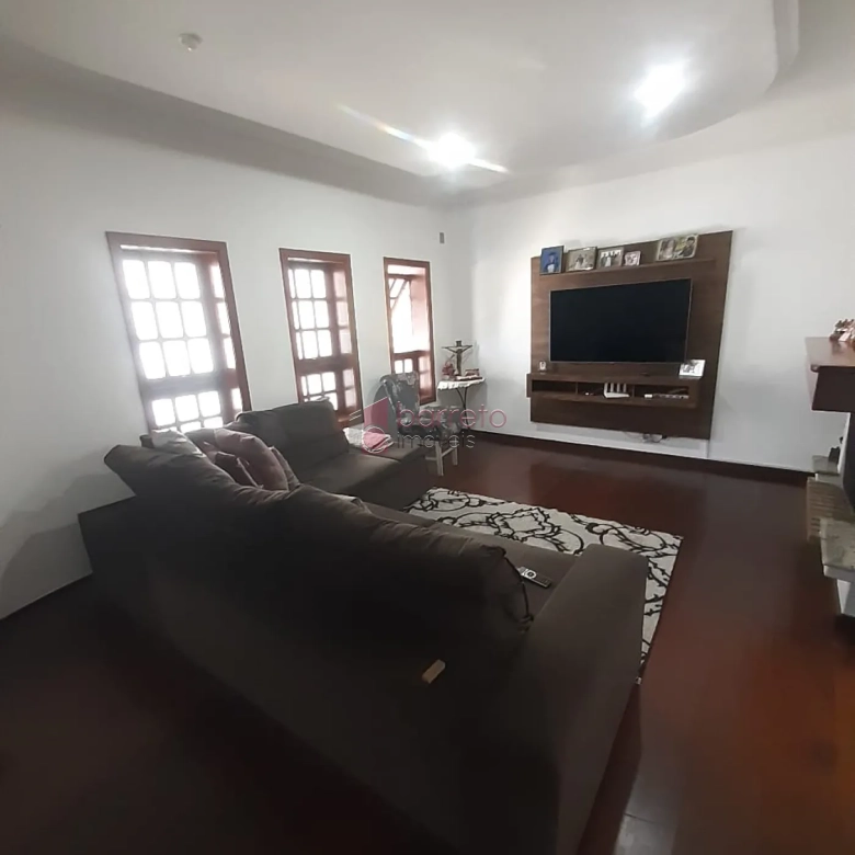 CASA À VENDA NO JARDIM SANTA GERTRUDES EM JUNDIAÍ/SP