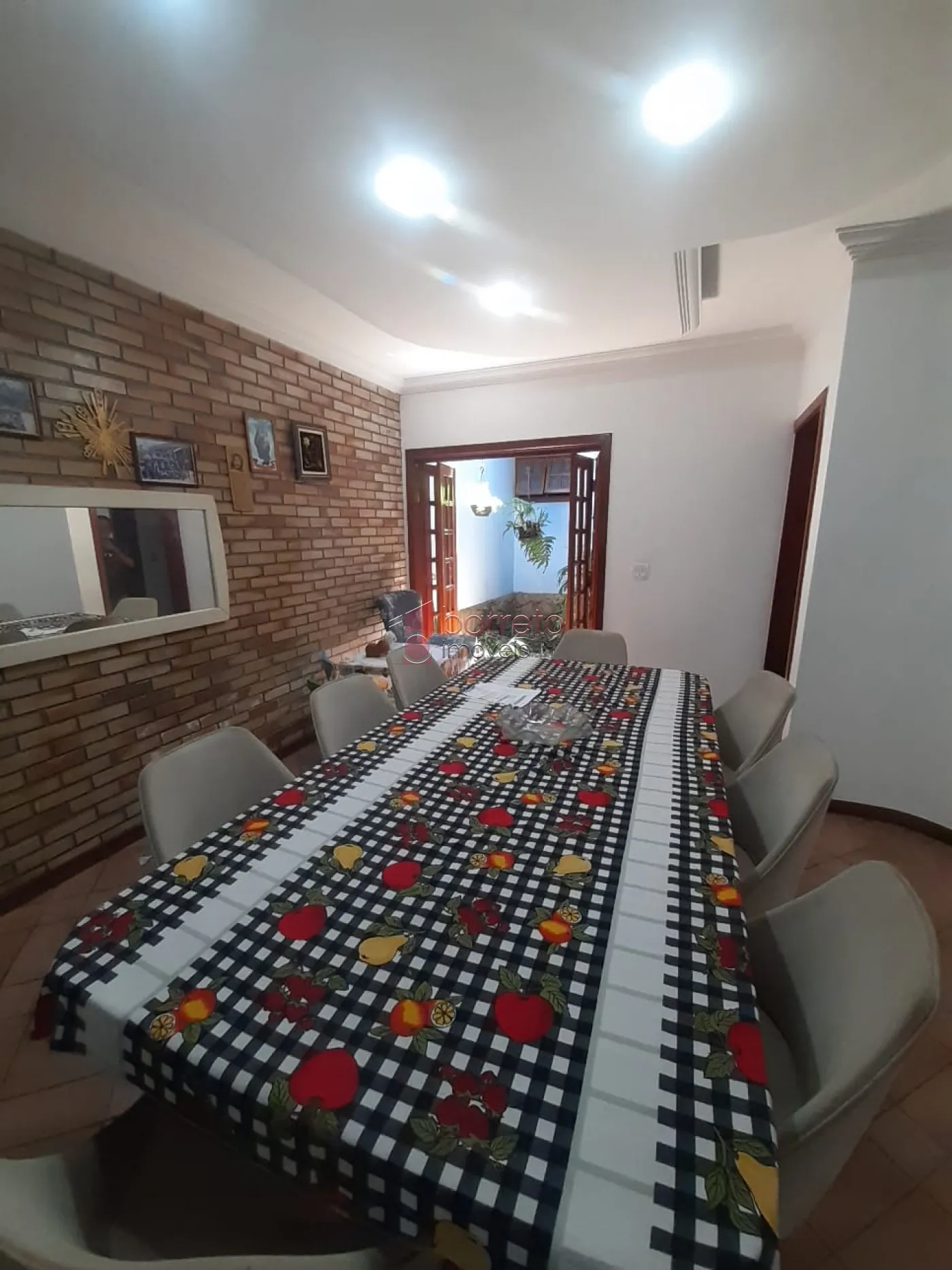 CASA À VENDA NO JARDIM SANTA GERTRUDES EM JUNDIAÍ/SP