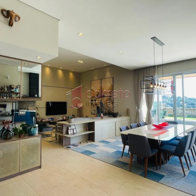 CASA TÉRREA À VENDA NO LOTEAMENTO VALE AZUL I EM JUNDIAÍ/SP