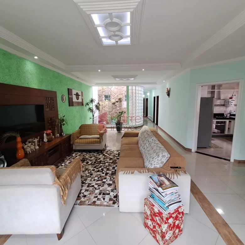 CASA TERREA À VENDA NO BAIRRO PARQUE DA REPRESA EM JUNDIAÍ/SP