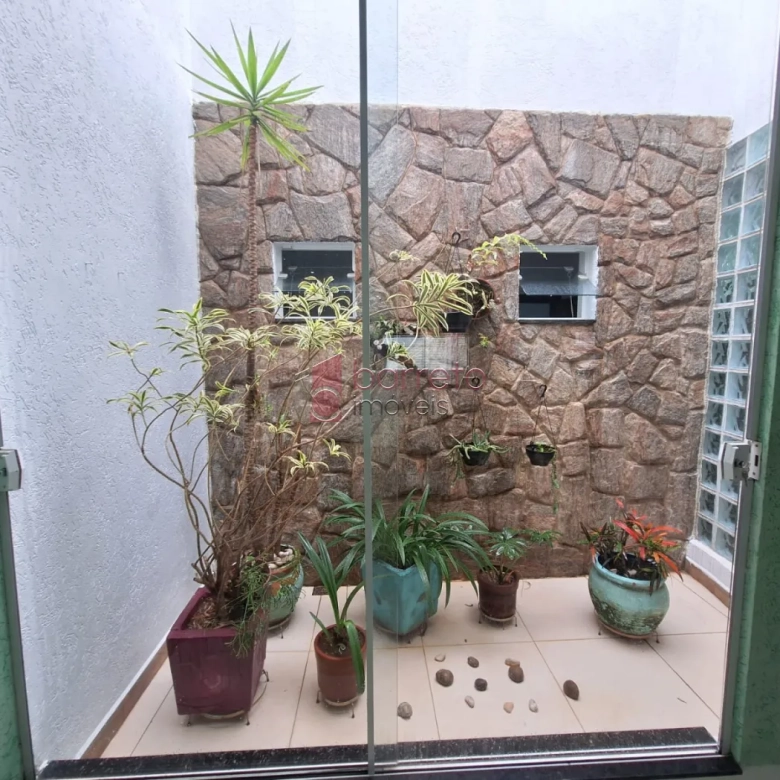 CASA TERREA À VENDA NO BAIRRO PARQUE DA REPRESA EM JUNDIAÍ/SP