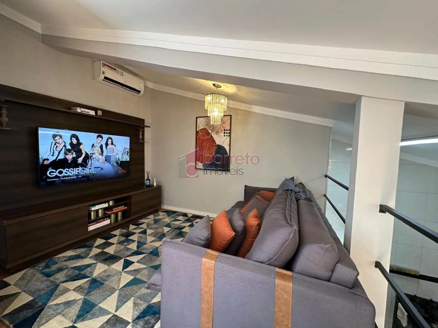 CASA TÉRREA COM MEZANINO À VENDA – 03 QUARTOS – PARQUE RESIDENCIAL JUNDIAÍ – JUNDIAÍ/SP