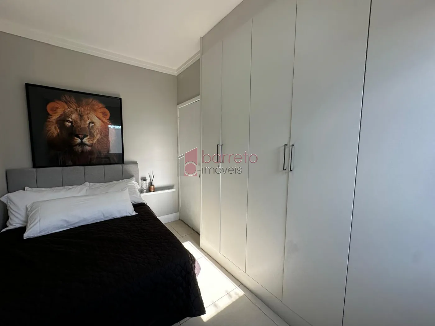 CASA TÉRREA COM MEZANINO À VENDA – 03 QUARTOS – PARQUE RESIDENCIAL JUNDIAÍ – JUNDIAÍ/SP