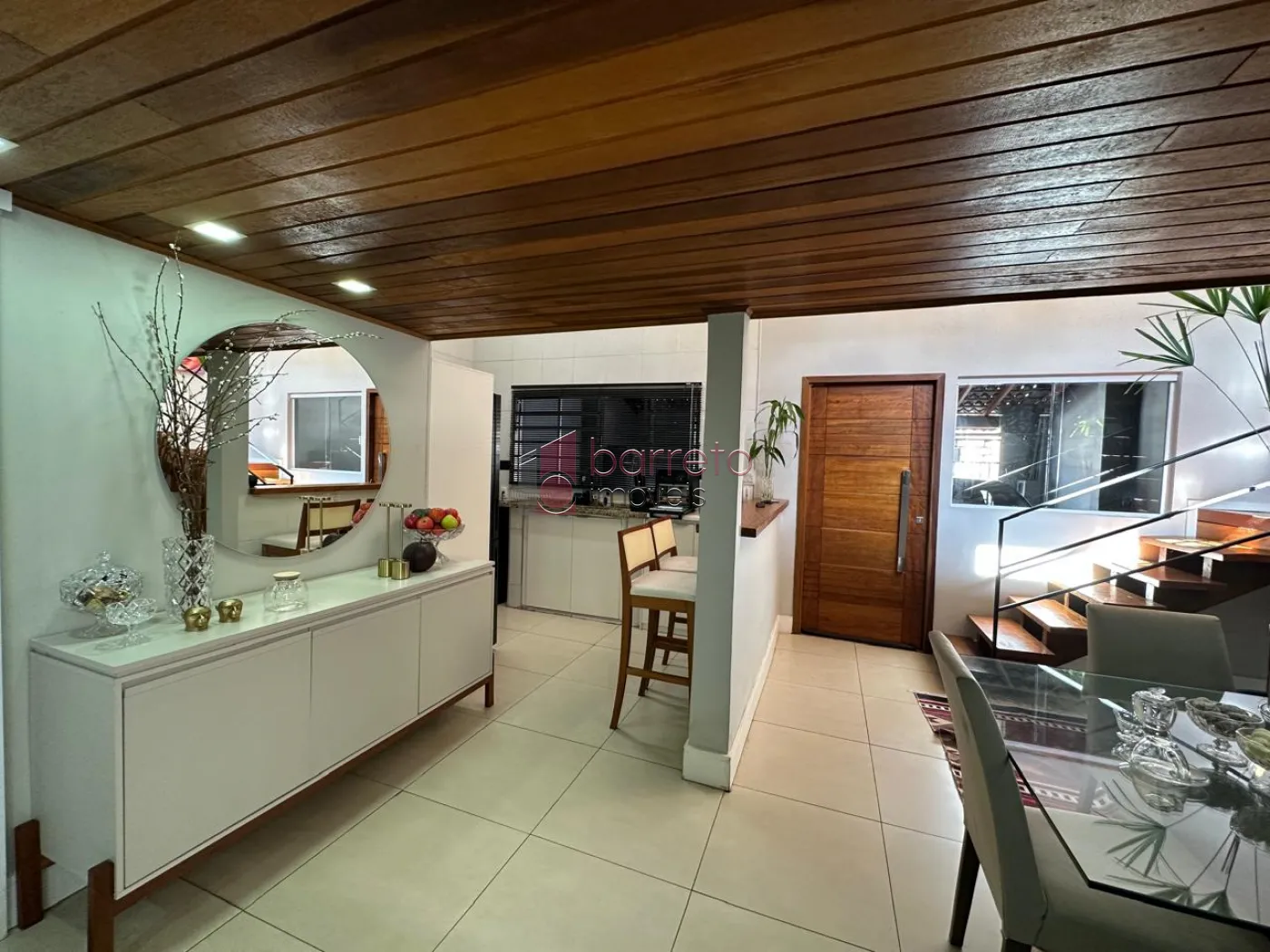 CASA TÉRREA COM MEZANINO À VENDA – 03 QUARTOS – PARQUE RESIDENCIAL JUNDIAÍ – JUNDIAÍ/SP