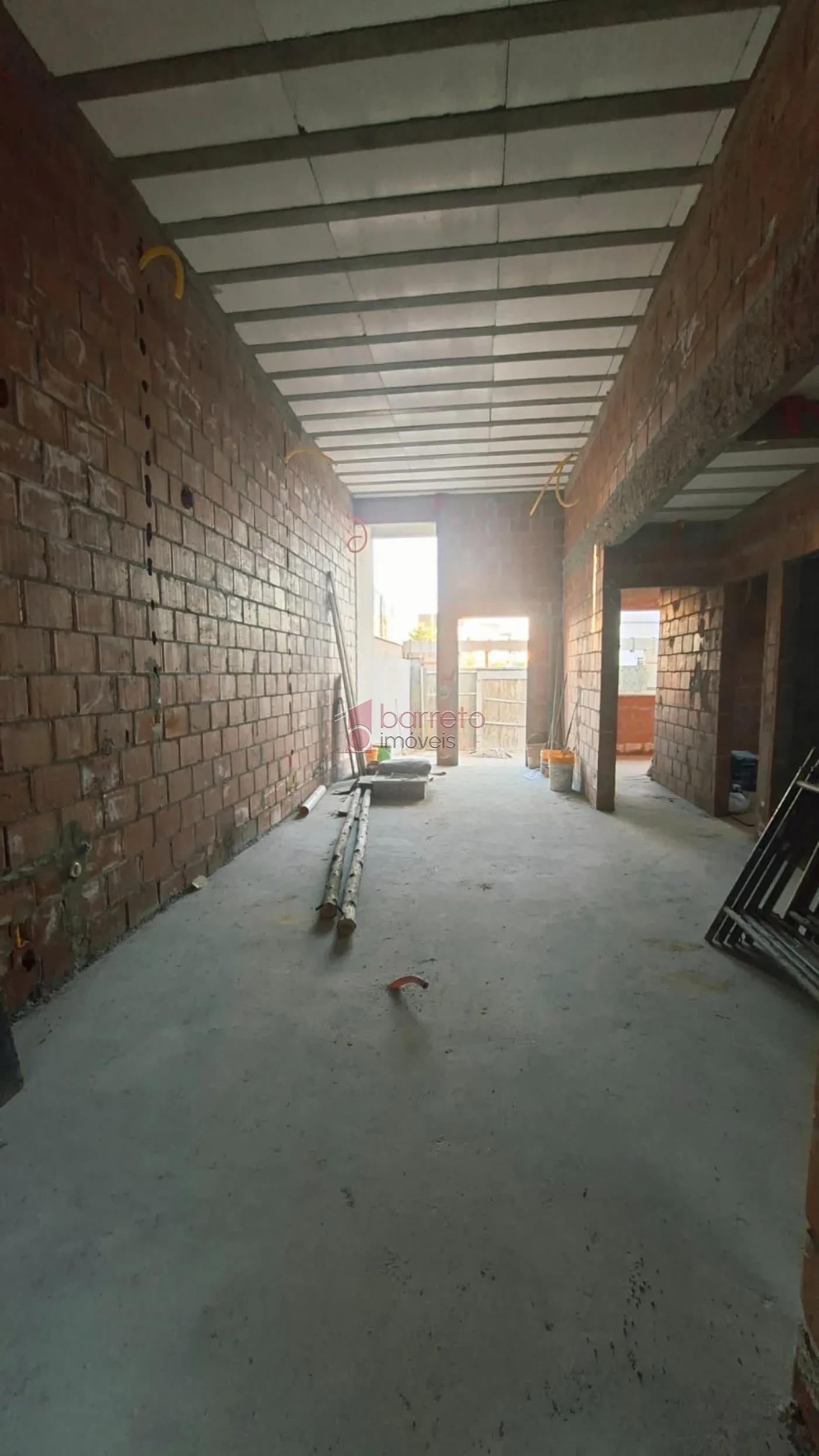CASA TÉRREA EM CONSTRUÇÃO PARA VENDA NO RESIDENCIAL SANTA GIOVANA – JUNDIAÍ/SP