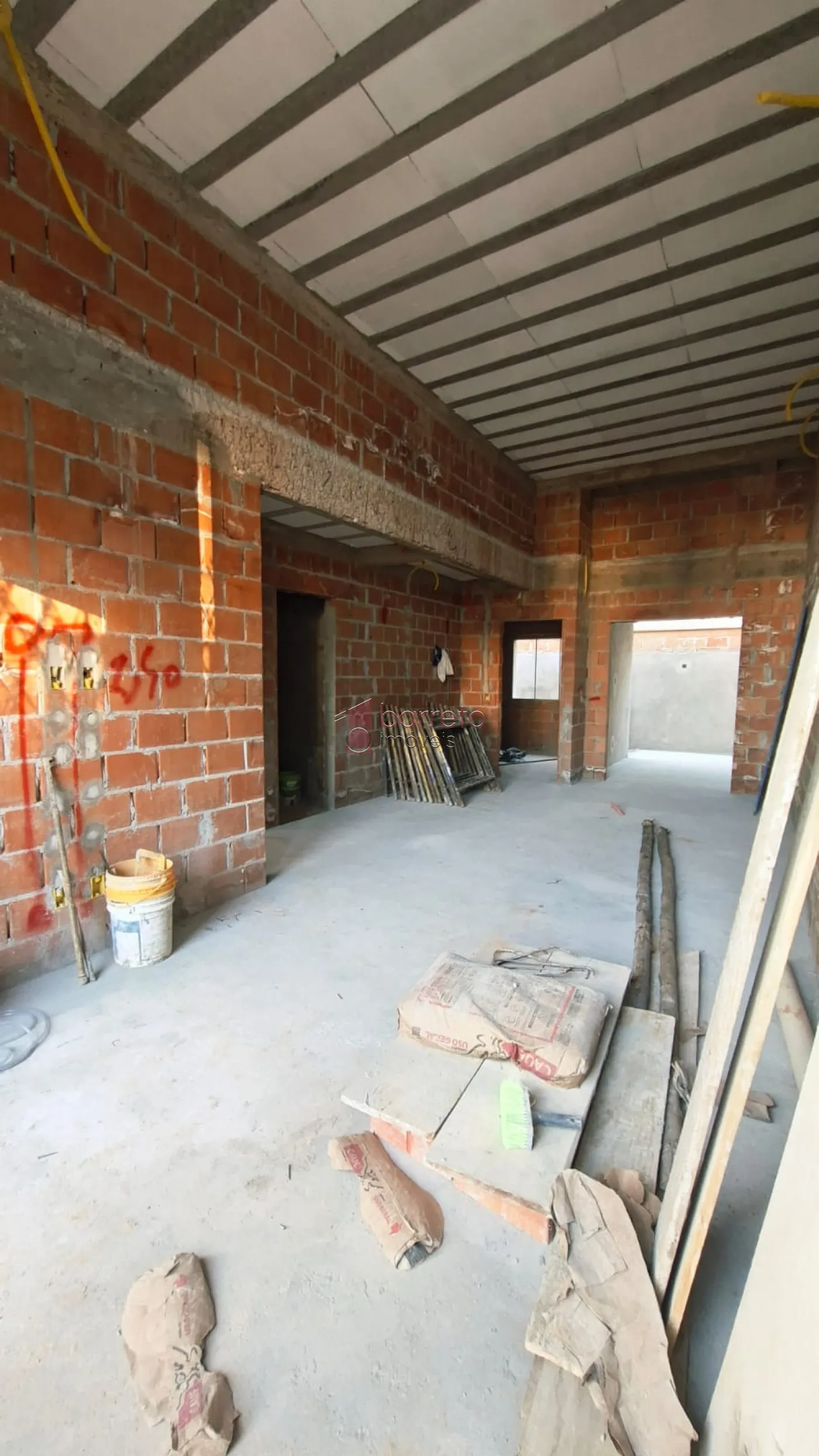 CASA TÉRREA EM CONSTRUÇÃO PARA VENDA NO RESIDENCIAL SANTA GIOVANA – JUNDIAÍ/SP