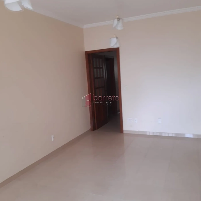 CASA TÉRREA PARA VENDA NO BAIRRO VIANELO EM JUNDIAÍ/SP