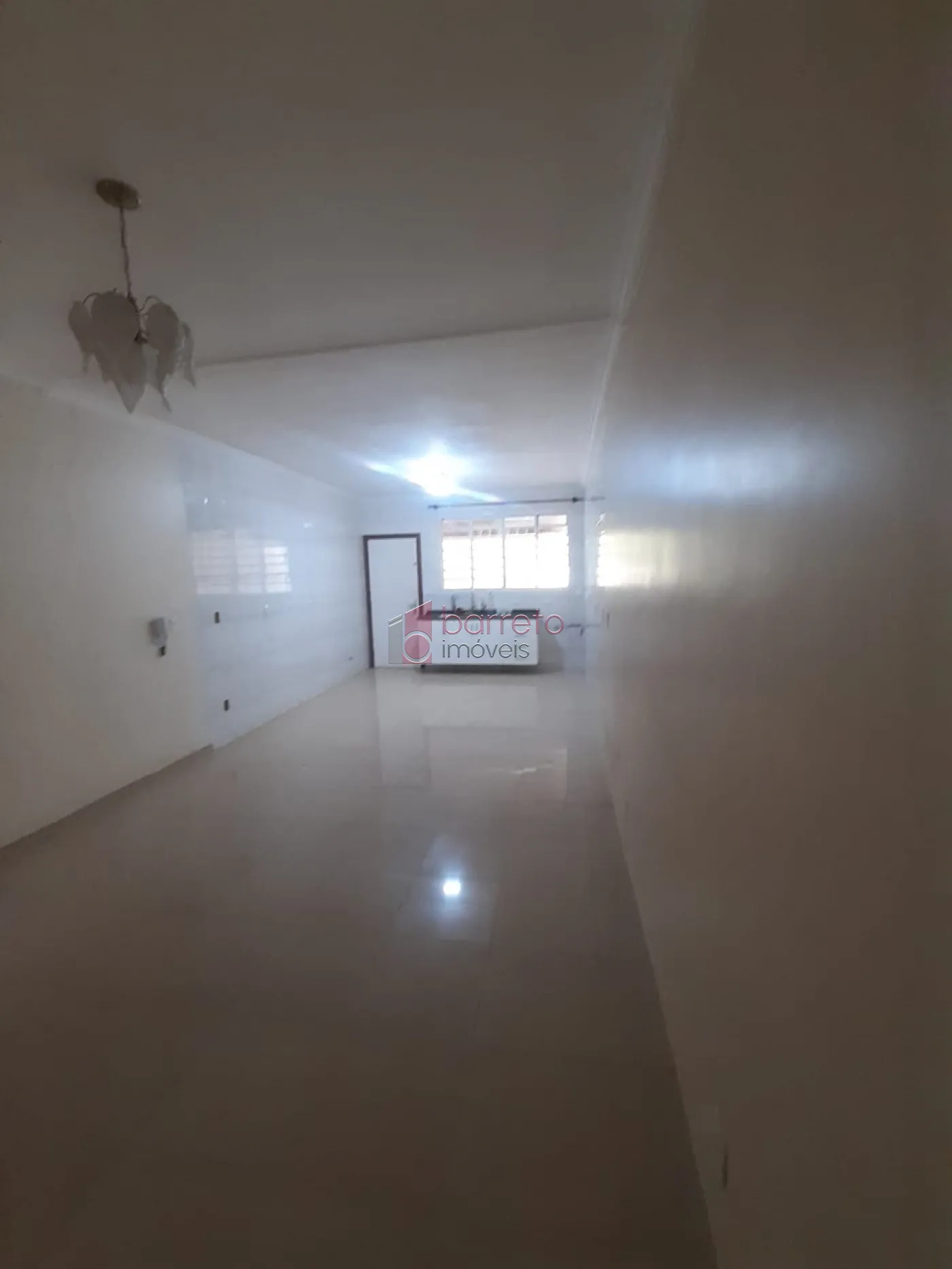 CASA TÉRREA PARA VENDA NO BAIRRO VIANELO EM JUNDIAÍ/SP