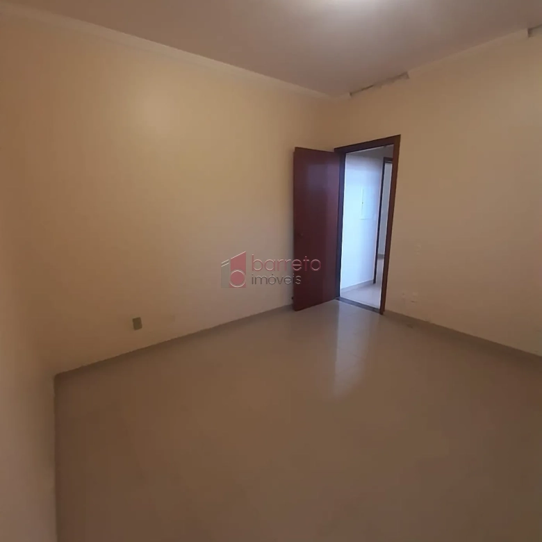 CASA TÉRREA PARA VENDA NO BAIRRO VIANELO EM JUNDIAÍ/SP