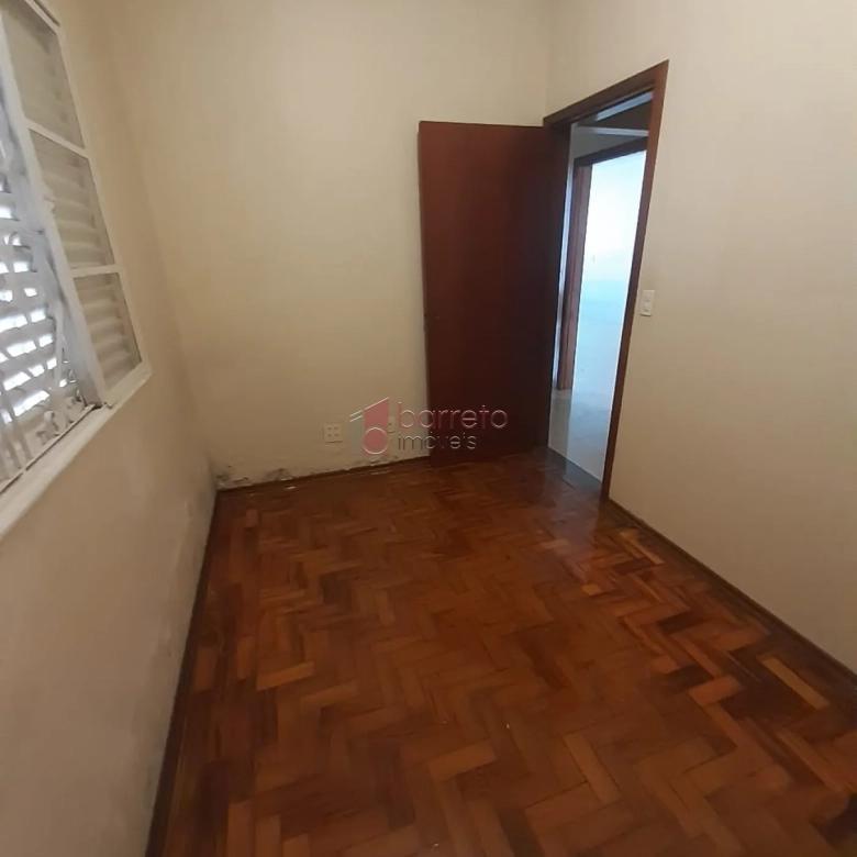 CASA TÉRREA PARA VENDA NO BAIRRO VIANELO EM JUNDIAÍ/SP