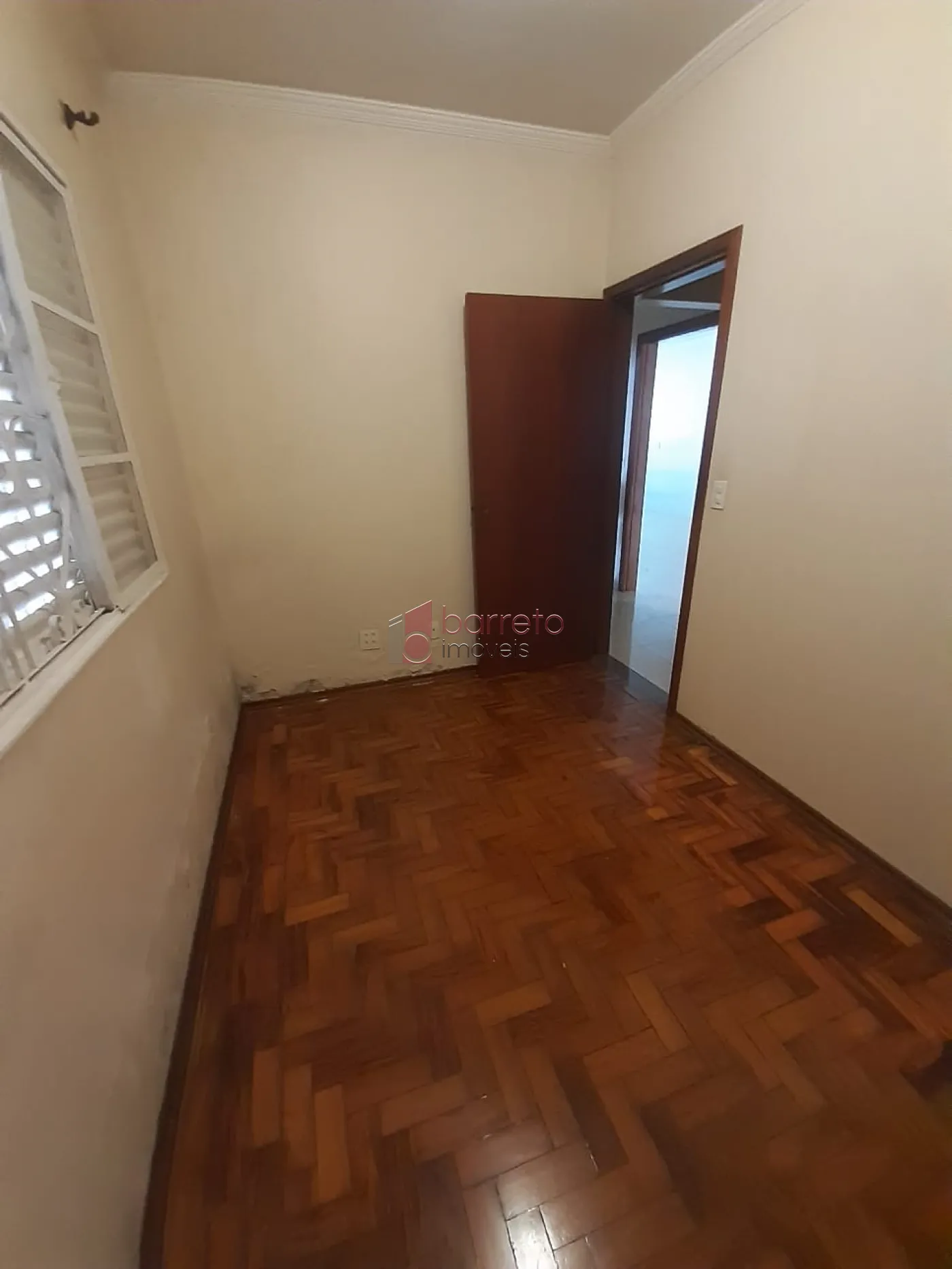 CASA TÉRREA PARA VENDA NO BAIRRO VIANELO EM JUNDIAÍ/SP