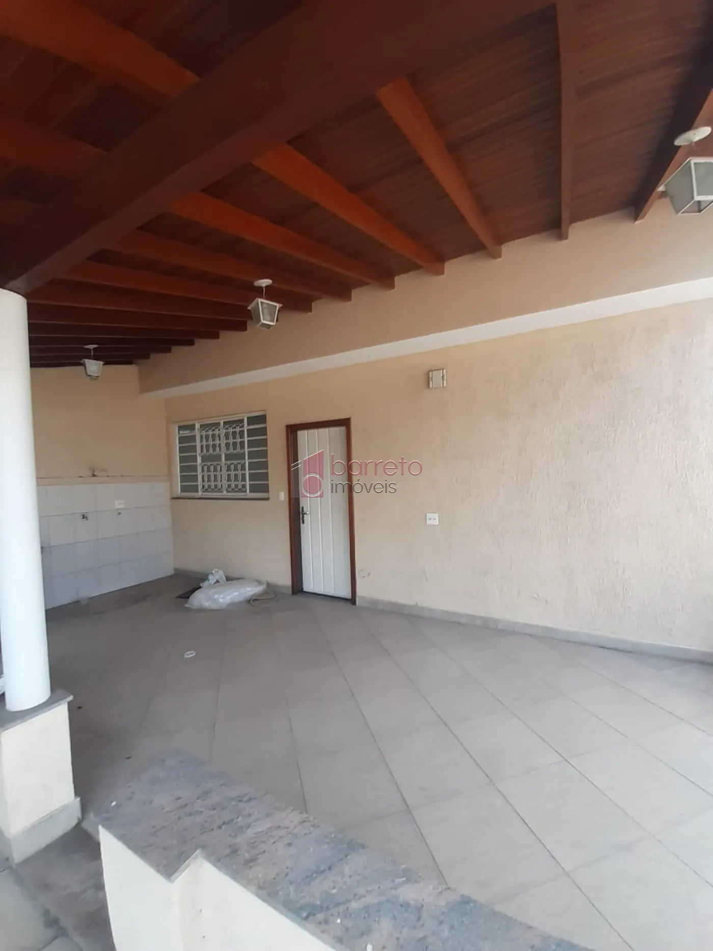 CASA TÉRREA PARA VENDA NO BAIRRO VIANELO EM JUNDIAÍ/SP