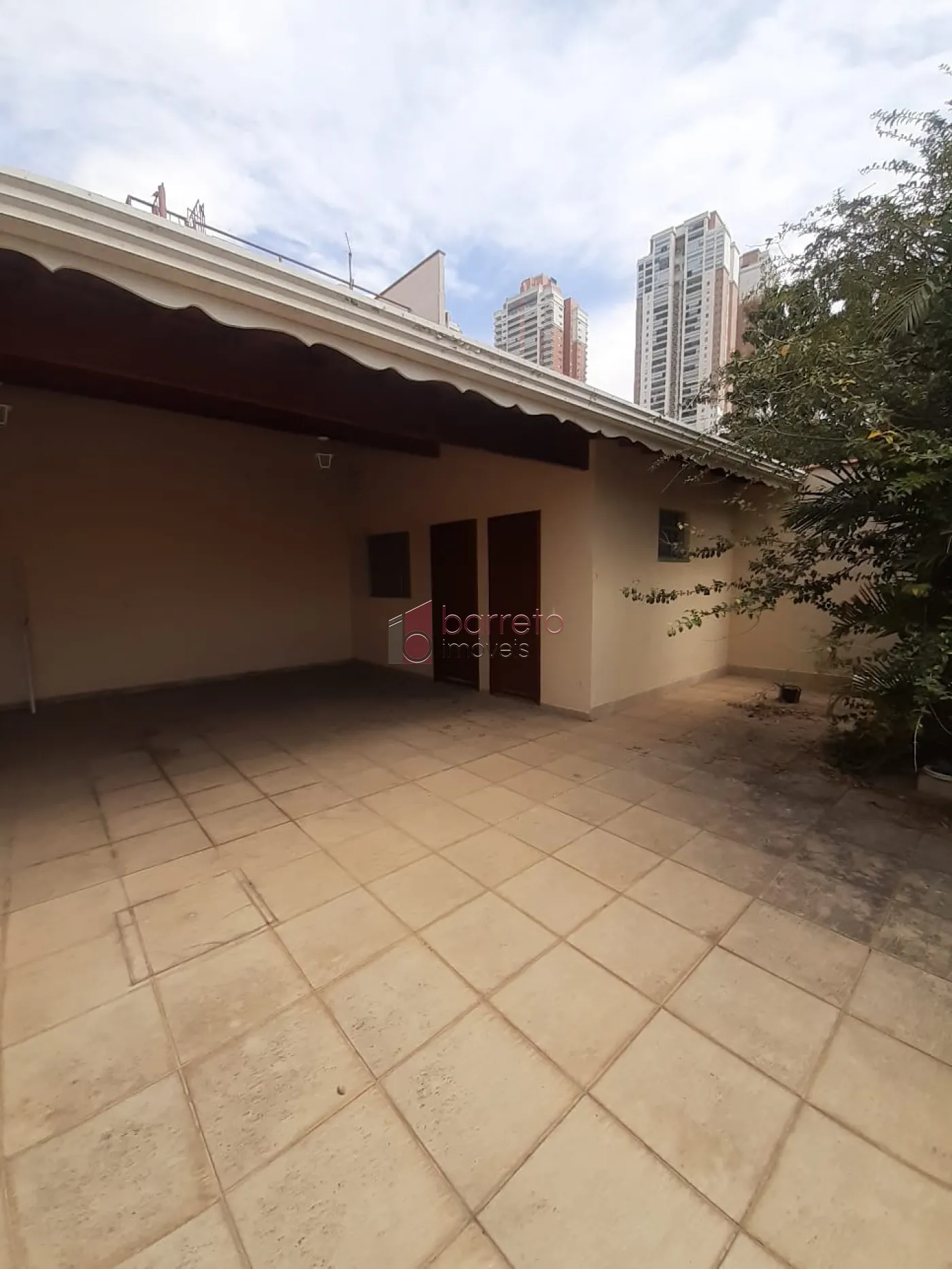 CASA TÉRREA PARA VENDA NO BAIRRO VIANELO EM JUNDIAÍ/SP