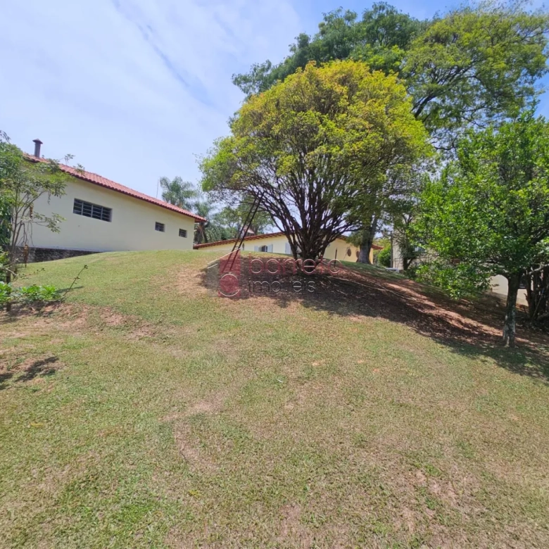 CHÁCARA À VENDA PARA MORADIA E SALÃO DE FESTAS PARA RENDA NO BAIRRO DOS FERNANDES EM JUNDIAÍ/SP