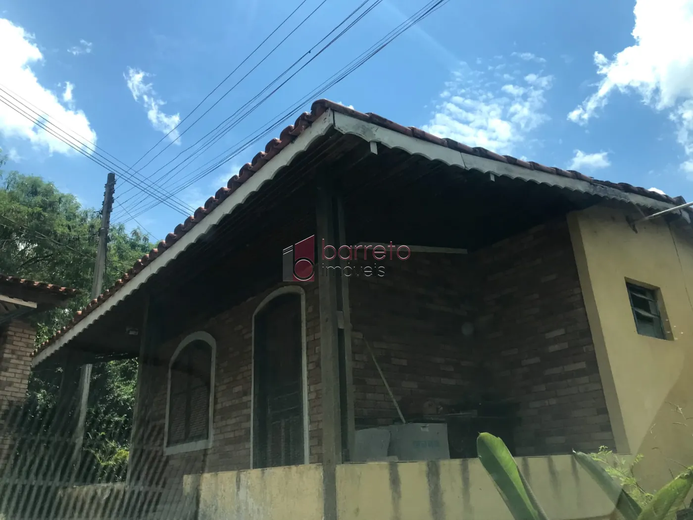 CHÁCARA PARA VENDA OU LOCAÇÃO NO BOSQUE DOS PINHEIRINHOS – JUNDIAÍ/SP