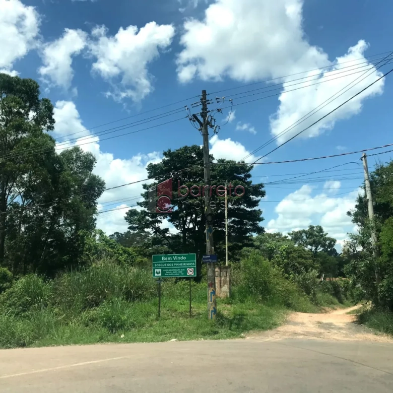 CHÁCARA PARA VENDA OU LOCAÇÃO NO BOSQUE DOS PINHEIRINHOS – JUNDIAÍ/SP