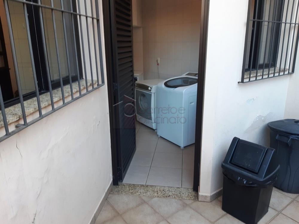 Chácara para venda Bairro Santa Camila fica localizado próximo do Bairro Eloy Chaves e Tulipas,  com acesso rápido as Rodovias Anhanguera e Bandeirantes.