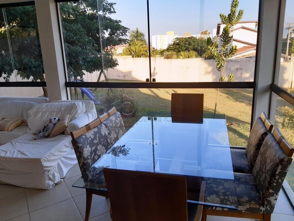Chácara para venda Bairro Santa Camila fica localizado próximo do Bairro Eloy Chaves e Tulipas,  com acesso rápido as Rodovias Anhanguera e Bandeirantes.
