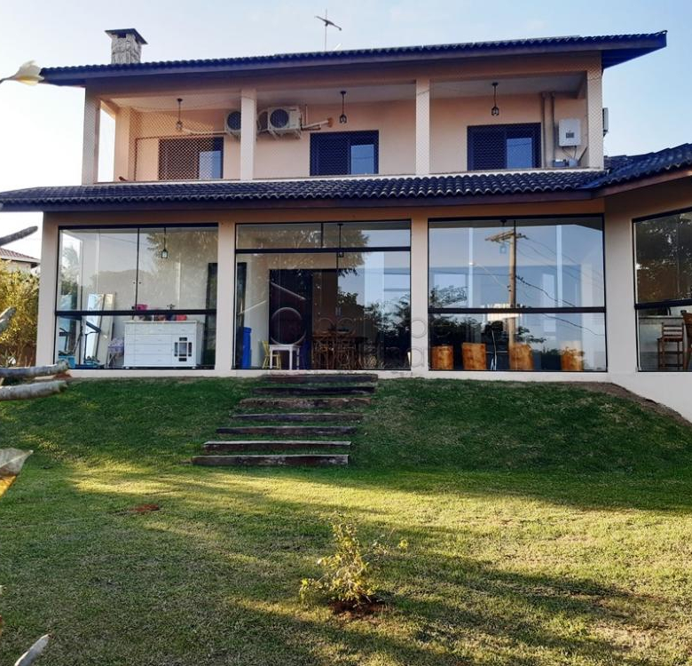 Chácara para venda Bairro Santa Camila fica localizado próximo do Bairro Eloy Chaves e Tulipas,  com acesso rápido as Rodovias Anhanguera e Bandeirantes.