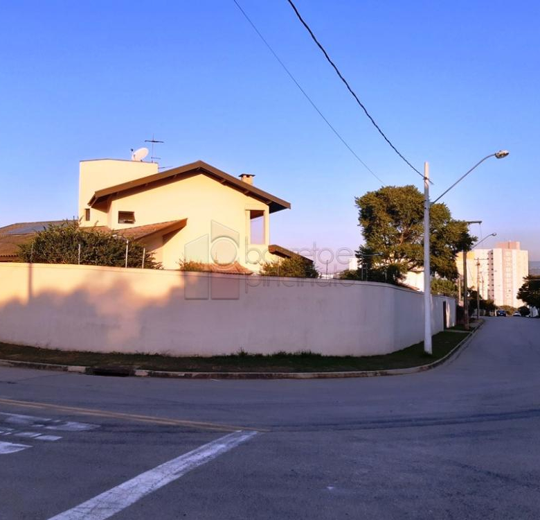 Chácara para venda Bairro Santa Camila fica localizado próximo do Bairro Eloy Chaves e Tulipas,  com acesso rápido as Rodovias Anhanguera e Bandeirantes.