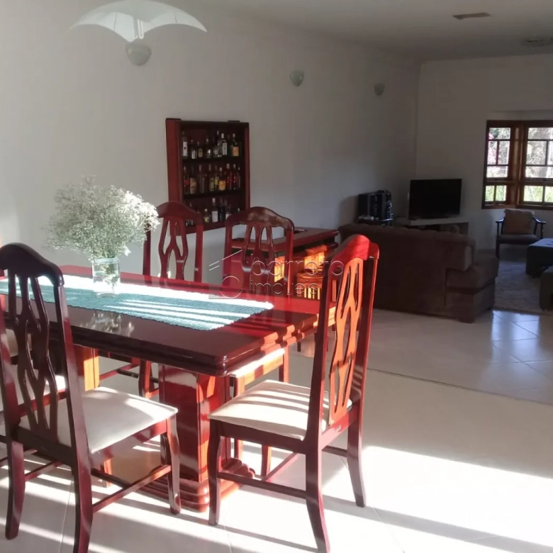 CHÁCARA À VENDA – 5.100M² – VALE DOS CEBRANTES / MEDEIROS – JUNDIAÍ/SP