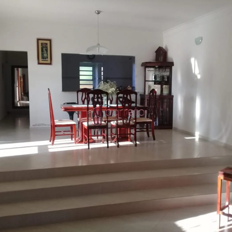 CHÁCARA À VENDA – 5.100M² – VALE DOS CEBRANTES / MEDEIROS – JUNDIAÍ/SP