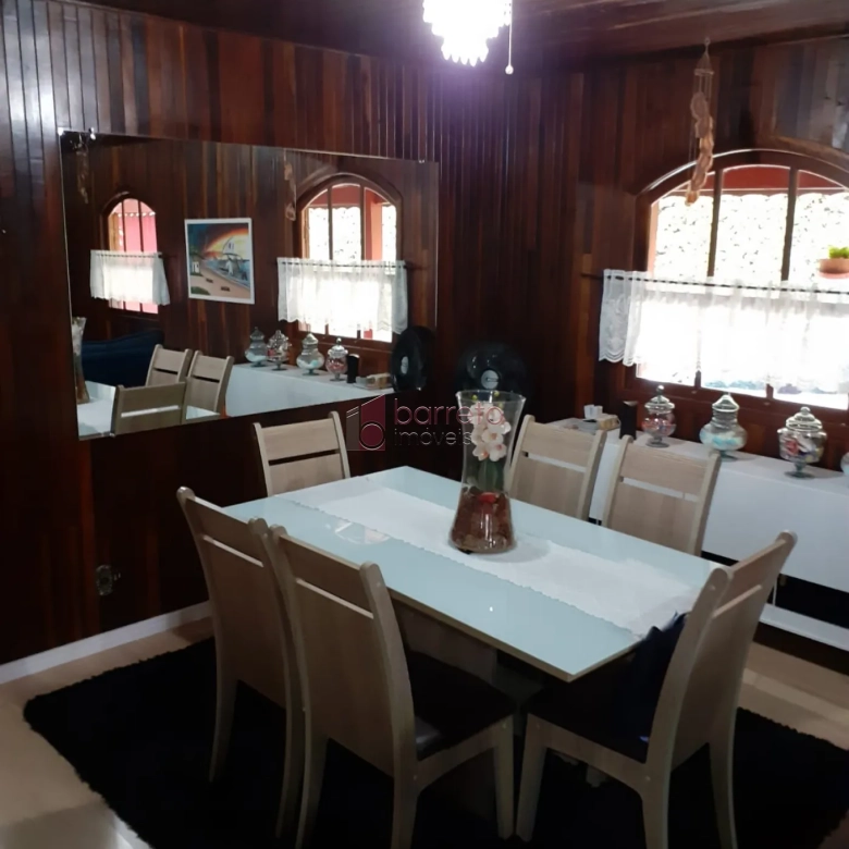 CHÁCARA À VENDA NO BAIRRO ENGORDADOURO EM JUNDIAÍ/SP