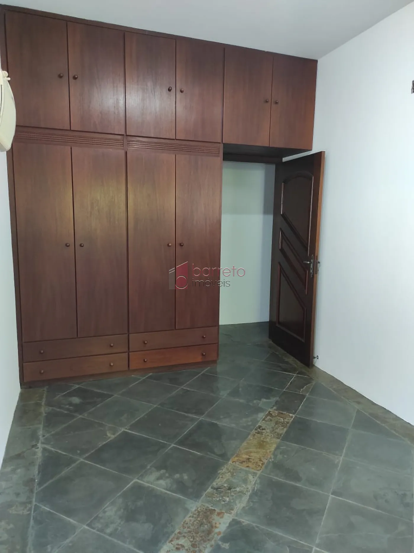 CHÁCARA À VENDA NO BAIRRO RIO ACIMA EM JUNDIAÍ/SP