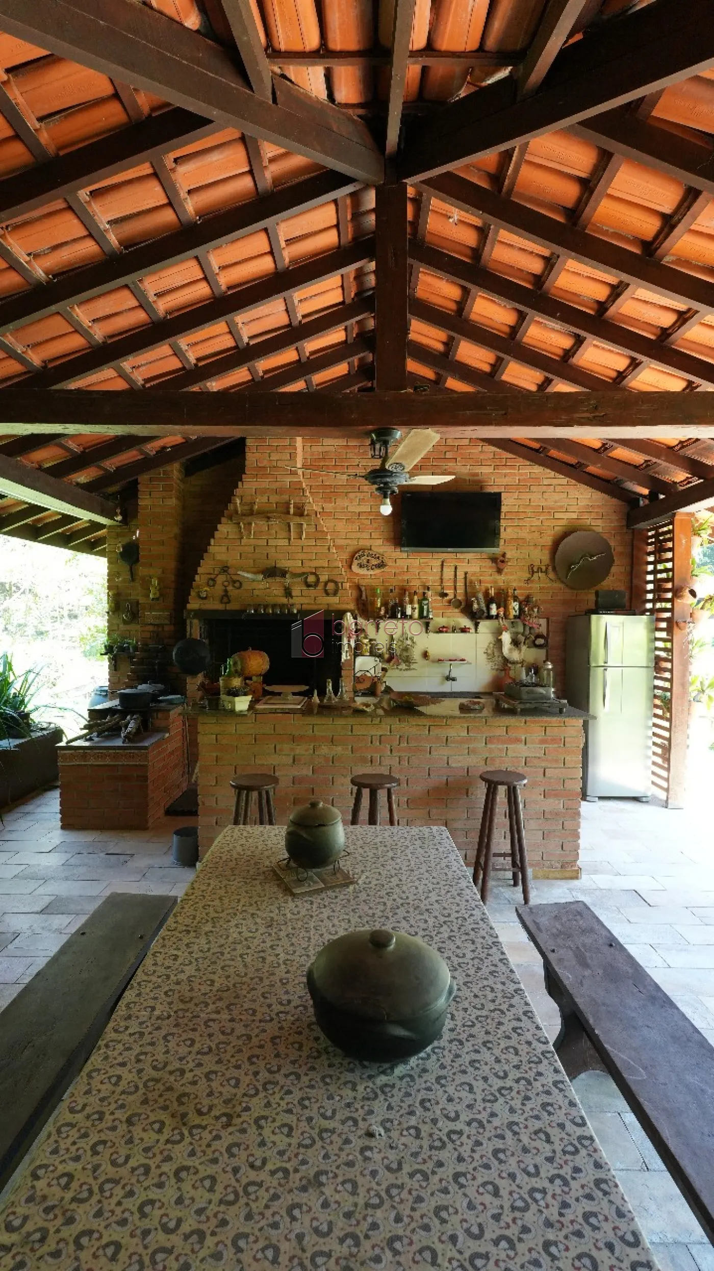CHÁCARA À VENDA NO BAIRRO SANTA CLARA – AOS PÉS DA SERRA DO JAPI EM JUNDIAÍ/SP