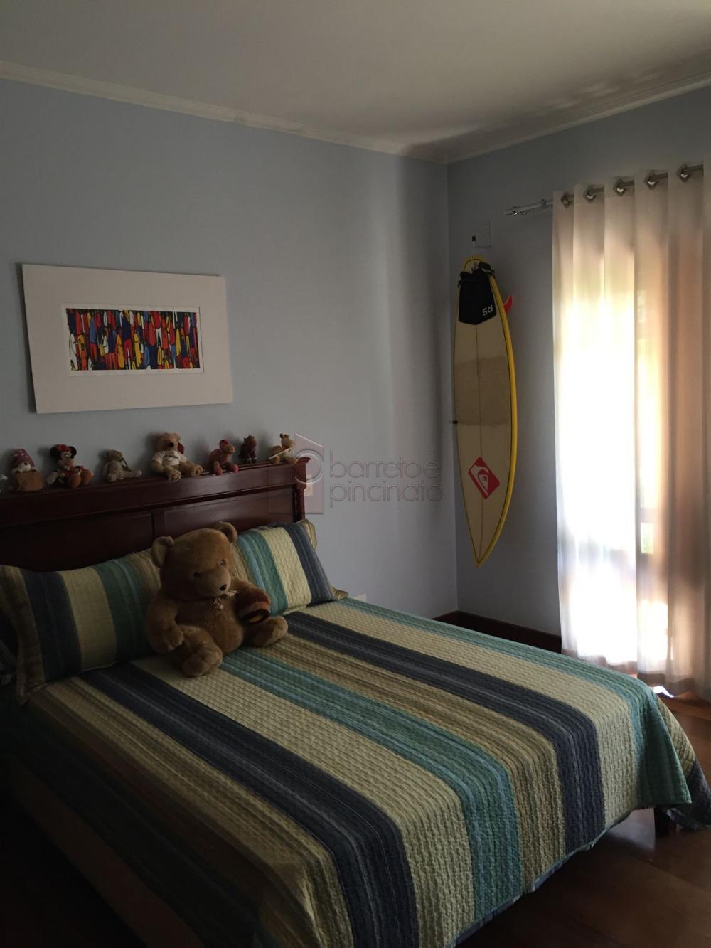 Linda chácara alto padrão a venda em Jundiaí no bairro Santa Clara.