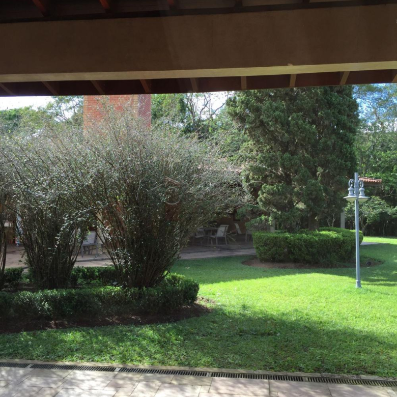 Linda chácara alto padrão a venda em Jundiaí no bairro Santa Clara.