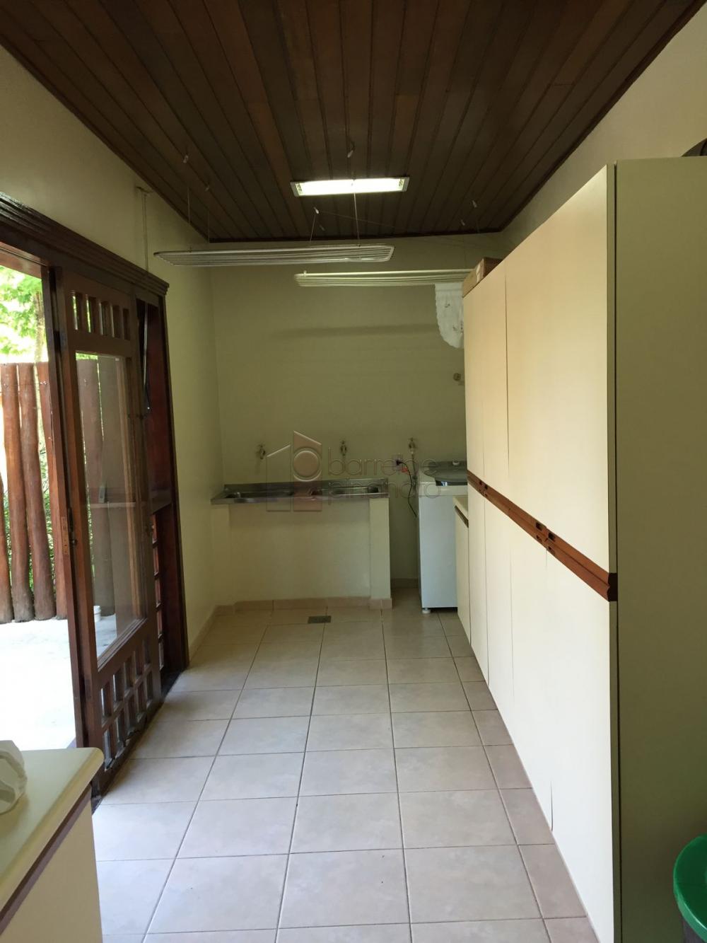 Linda chácara alto padrão a venda em Jundiaí no bairro Santa Clara.