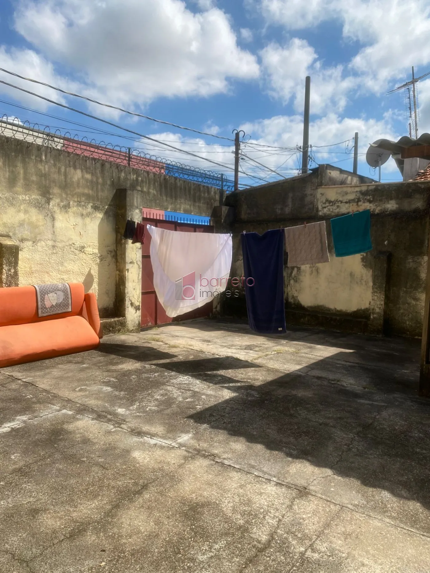CASA RESIDENCIAL E COMERCIAL À VENDA NO BAIRRO AGAPEAMA EM JUNDIAÍ/SP