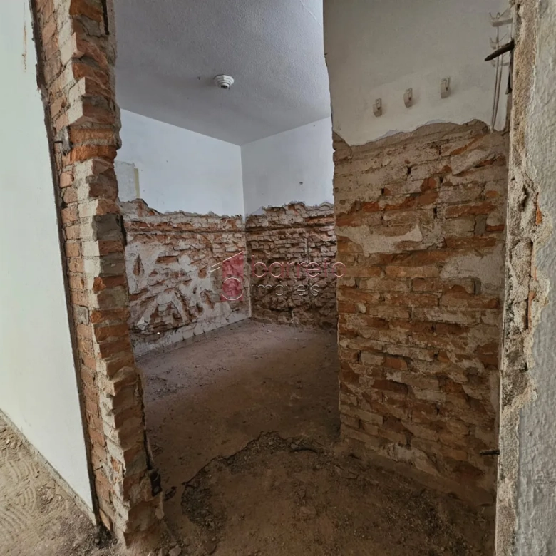 IMÓVEL COMERCIAL À VENDA NA AVENIDA JUNDIAÍ EM JUNDIAÍ/SP