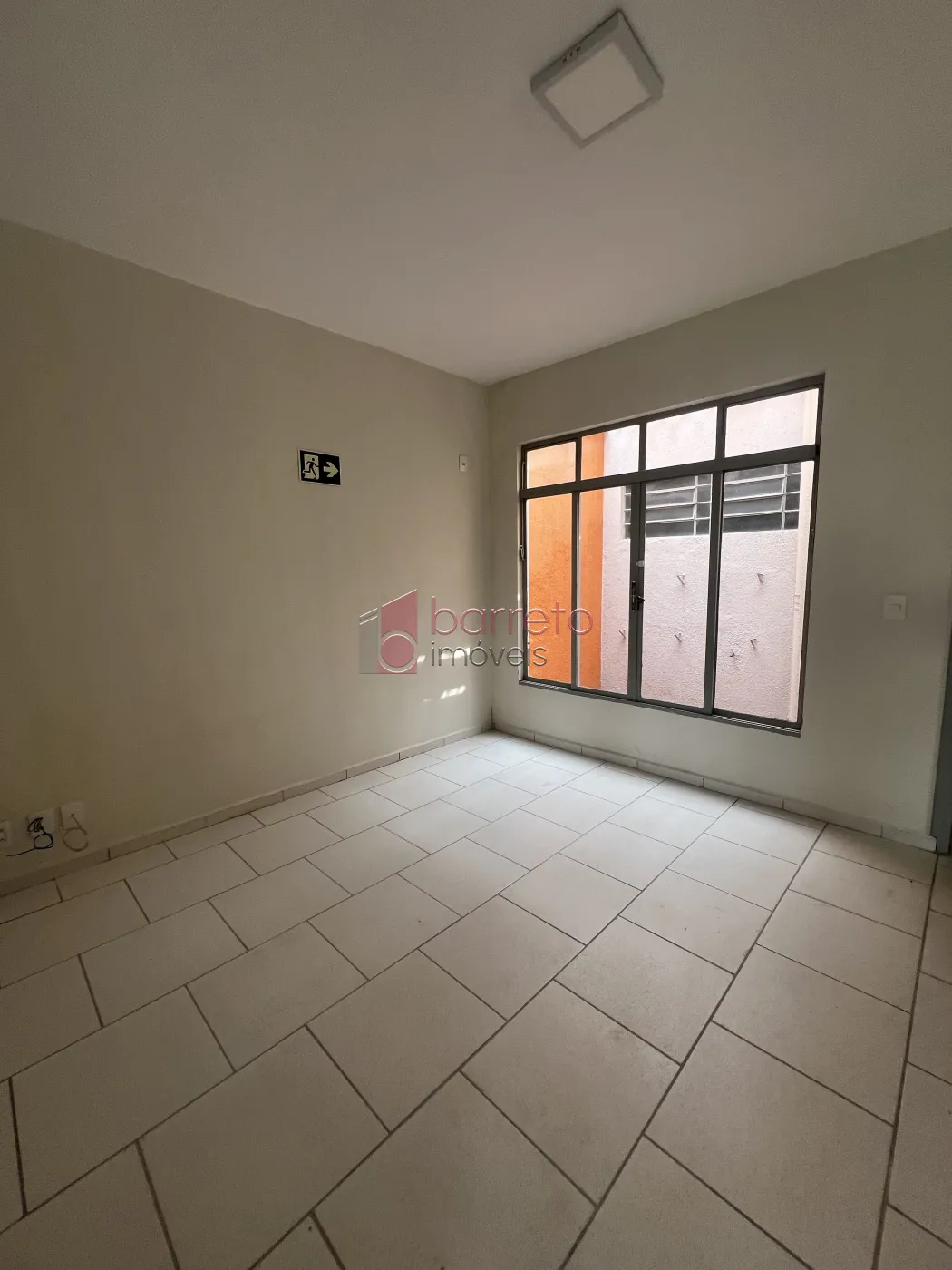 CASA COMERCIAL PARA LOCAÇÃO E VENDA NO BAIRRO CENTRO EM JUNDIAÍ/SP