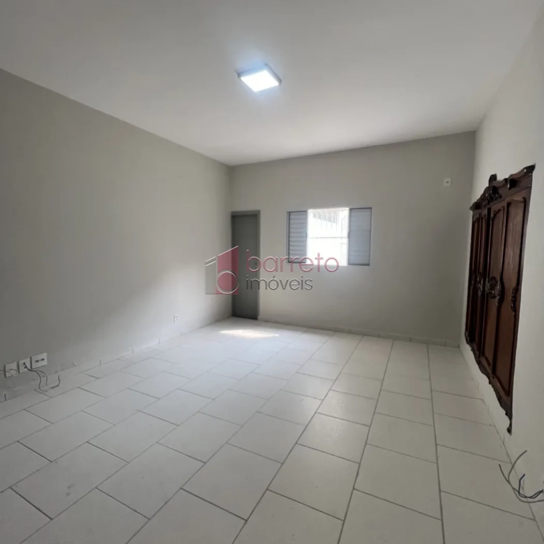CASA COMERCIAL PARA LOCAÇÃO E VENDA NO BAIRRO CENTRO EM JUNDIAÍ/SP