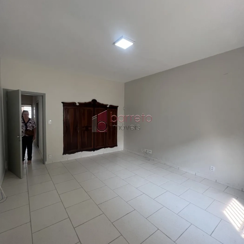 CASA COMERCIAL PARA LOCAÇÃO E VENDA NO BAIRRO CENTRO EM JUNDIAÍ/SP