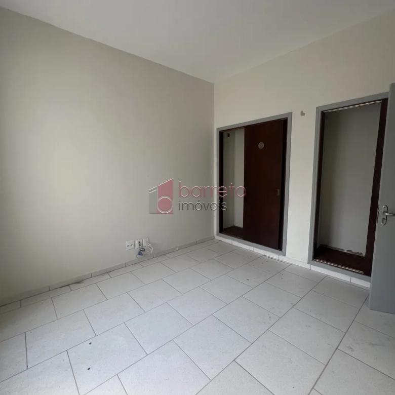 CASA COMERCIAL PARA LOCAÇÃO E VENDA NO BAIRRO CENTRO EM JUNDIAÍ/SP