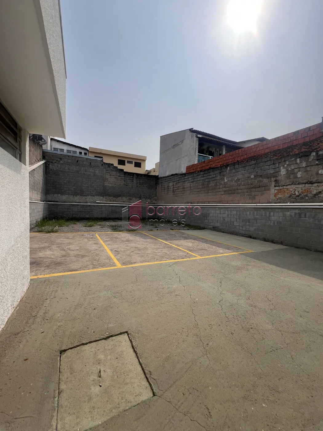 CASA COMERCIAL PARA LOCAÇÃO E VENDA NO BAIRRO CENTRO EM JUNDIAÍ/SP
