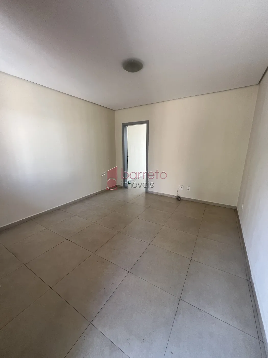 CASA COMERCIAL À VENDA NA REGIÃO CENTRAL DE JUNDIAÍ/SP