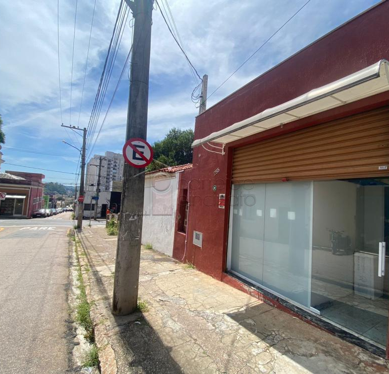 CASA E SALÃO PARA VENDA NO CENTRO JUNDIAÍ-SP