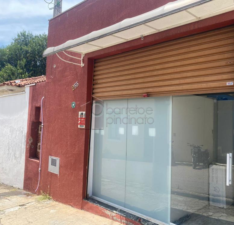 CASA E SALÃO PARA VENDA NO CENTRO JUNDIAÍ-SP