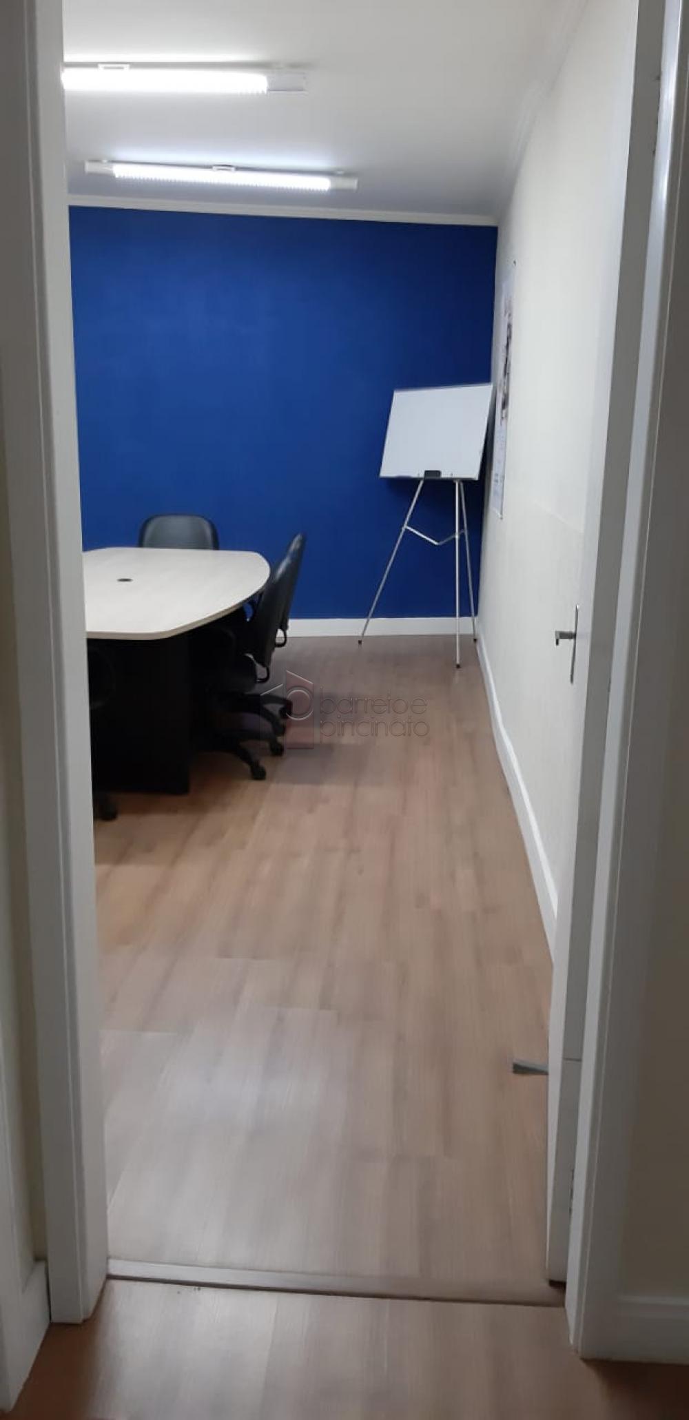 Vende-se excelente imóvel, para uso Comercial ou Residencial