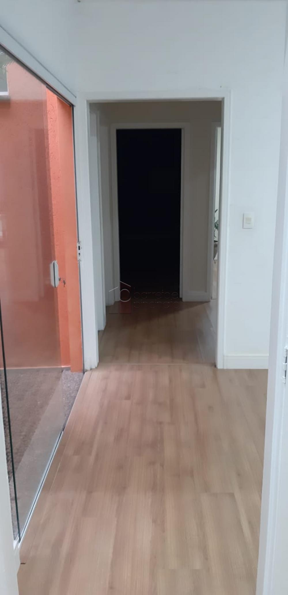 Vende-se excelente imóvel, para uso Comercial ou Residencial
