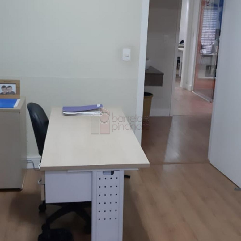 Vende-se excelente imóvel, para uso Comercial ou Residencial