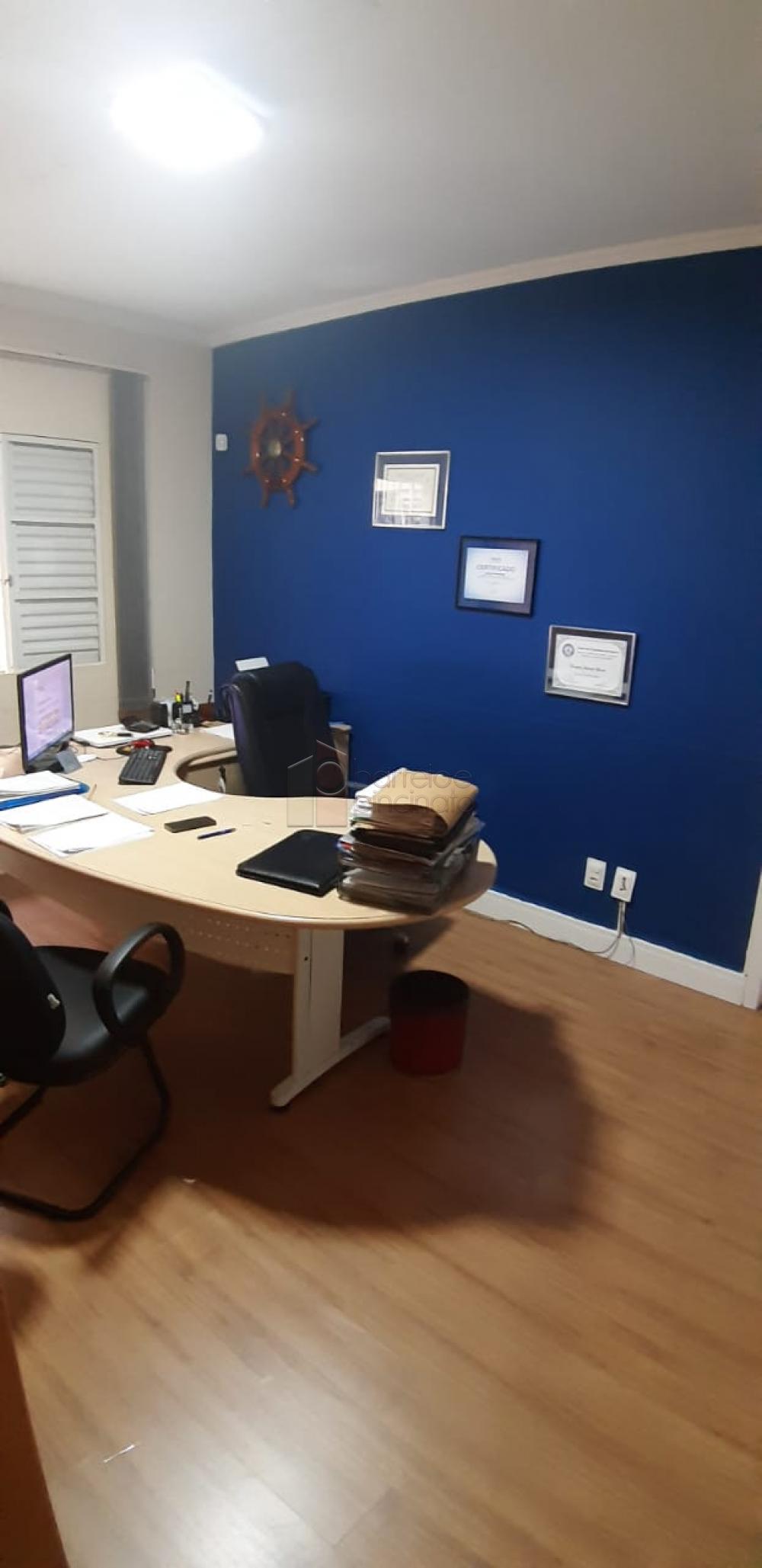 Vende-se excelente imóvel, para uso Comercial ou Residencial