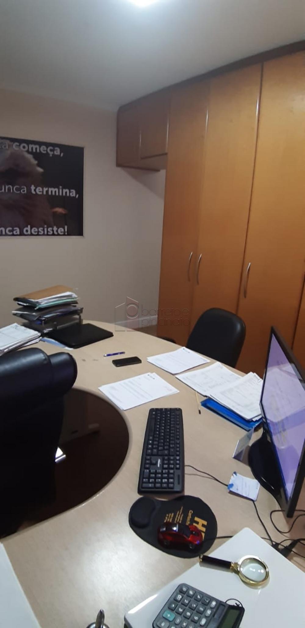 Vende-se excelente imóvel, para uso Comercial ou Residencial