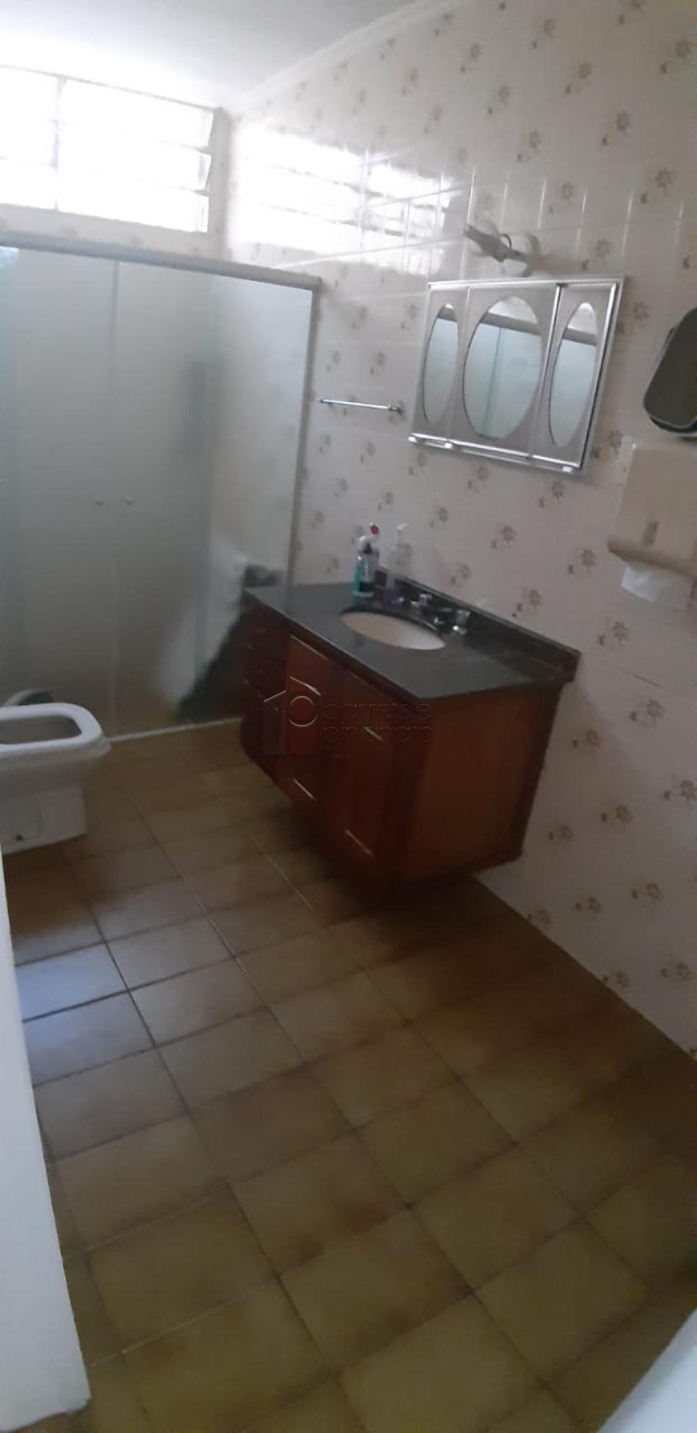 Vende-se excelente imóvel, para uso Comercial ou Residencial