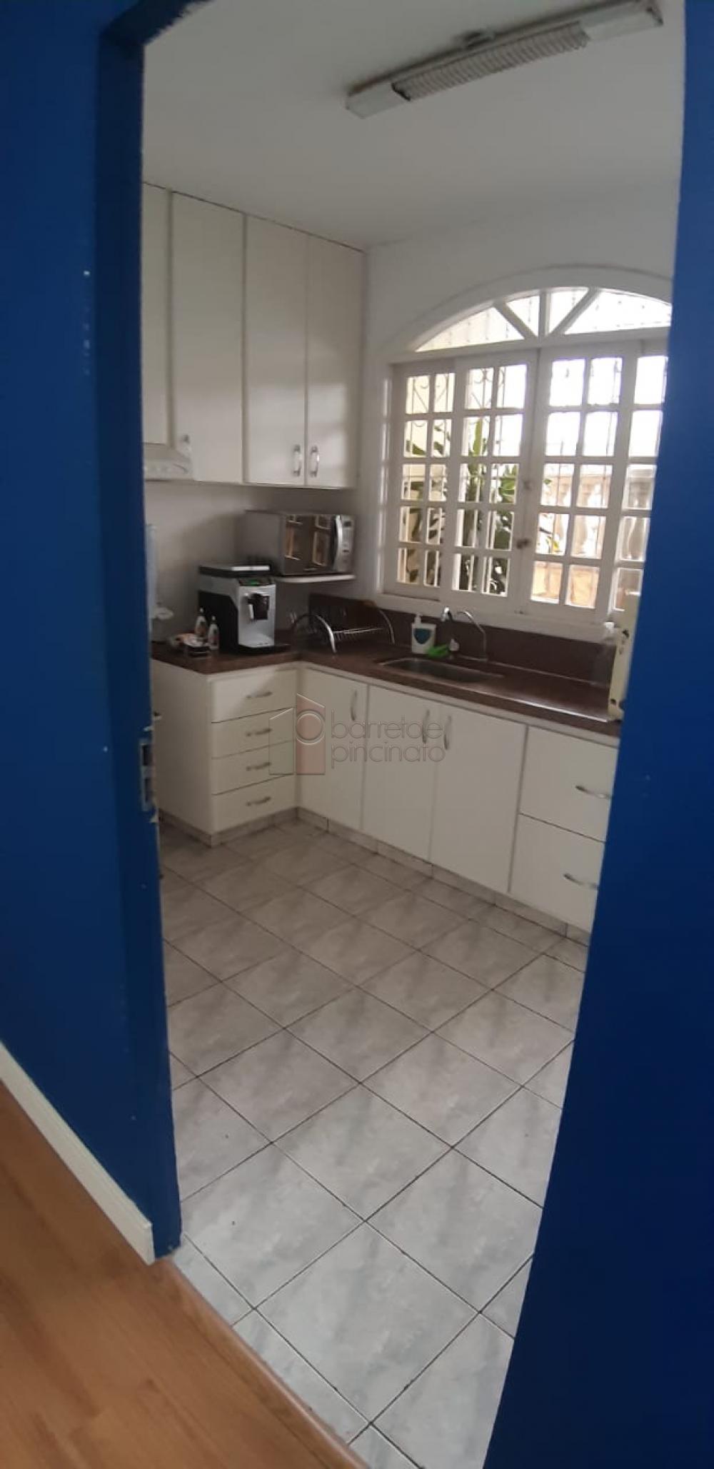 Vende-se excelente imóvel, para uso Comercial ou Residencial