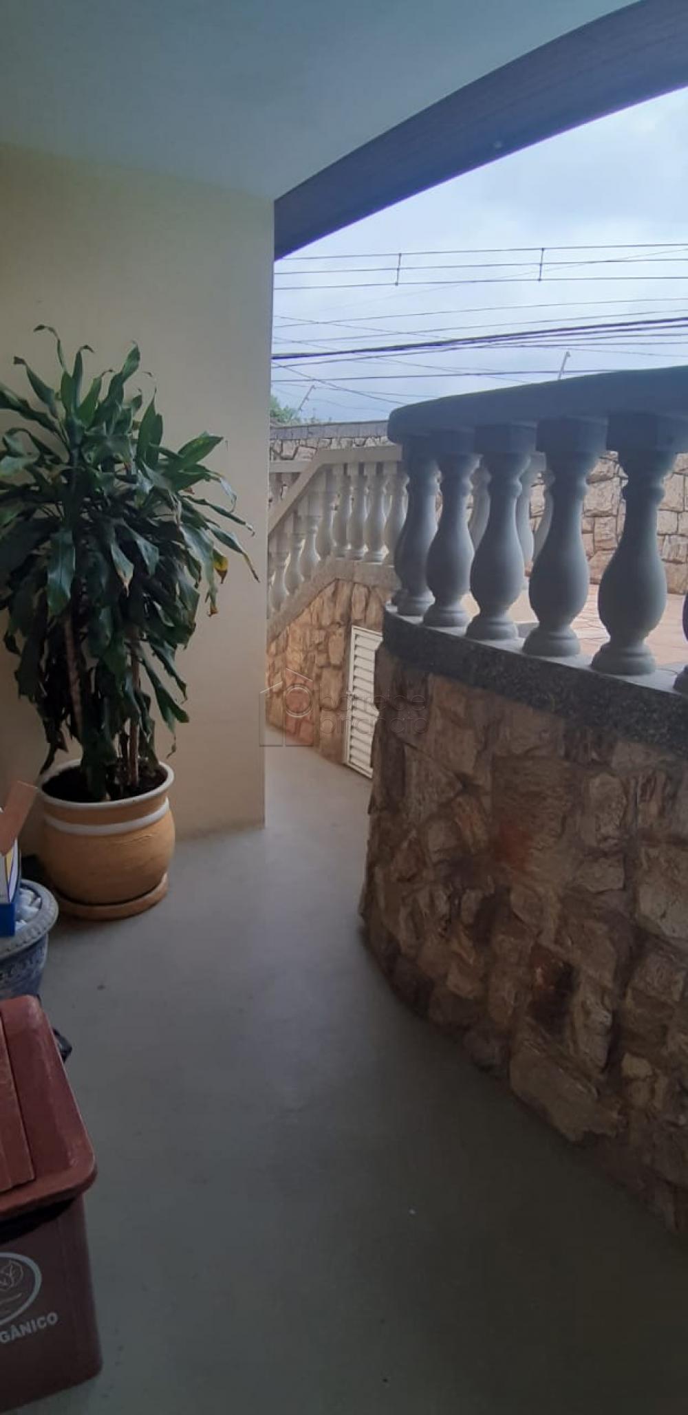 Vende-se excelente imóvel, para uso Comercial ou Residencial